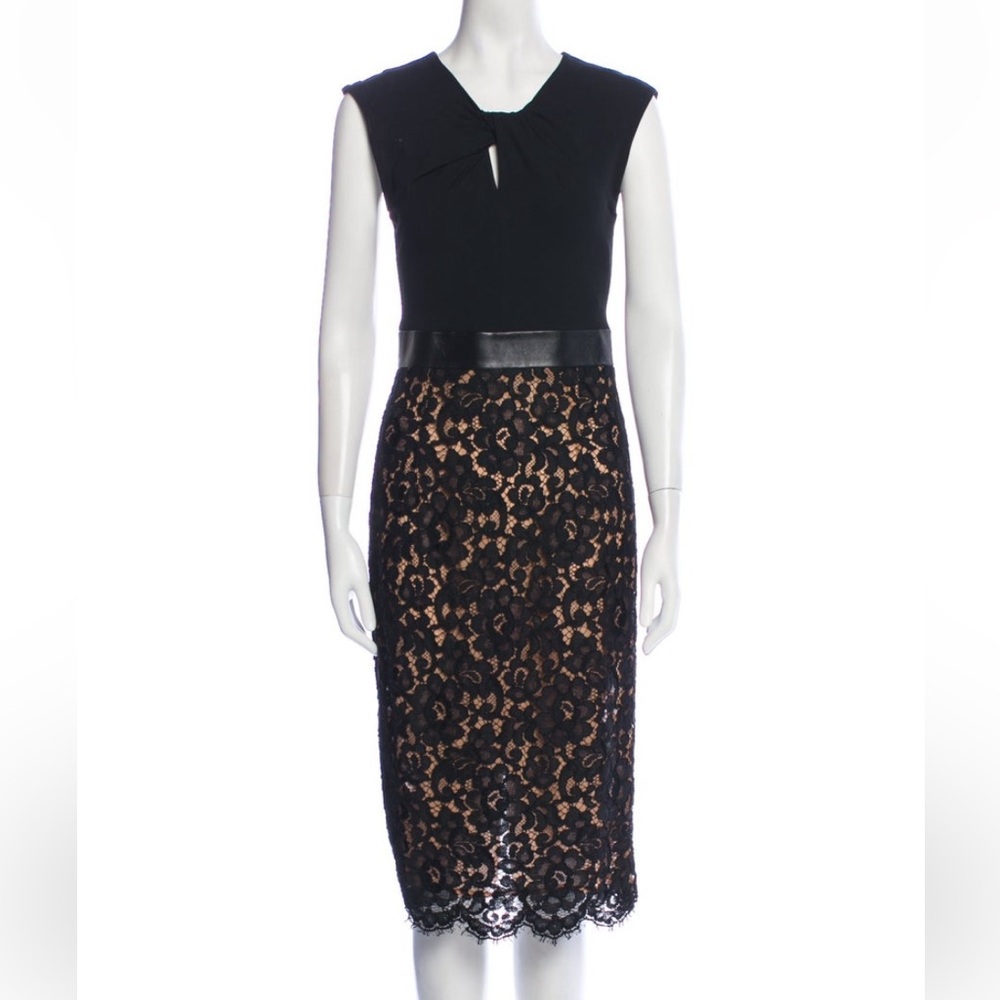 Michael Kors Collection. Size small black lace. Beautiful. Like new condition